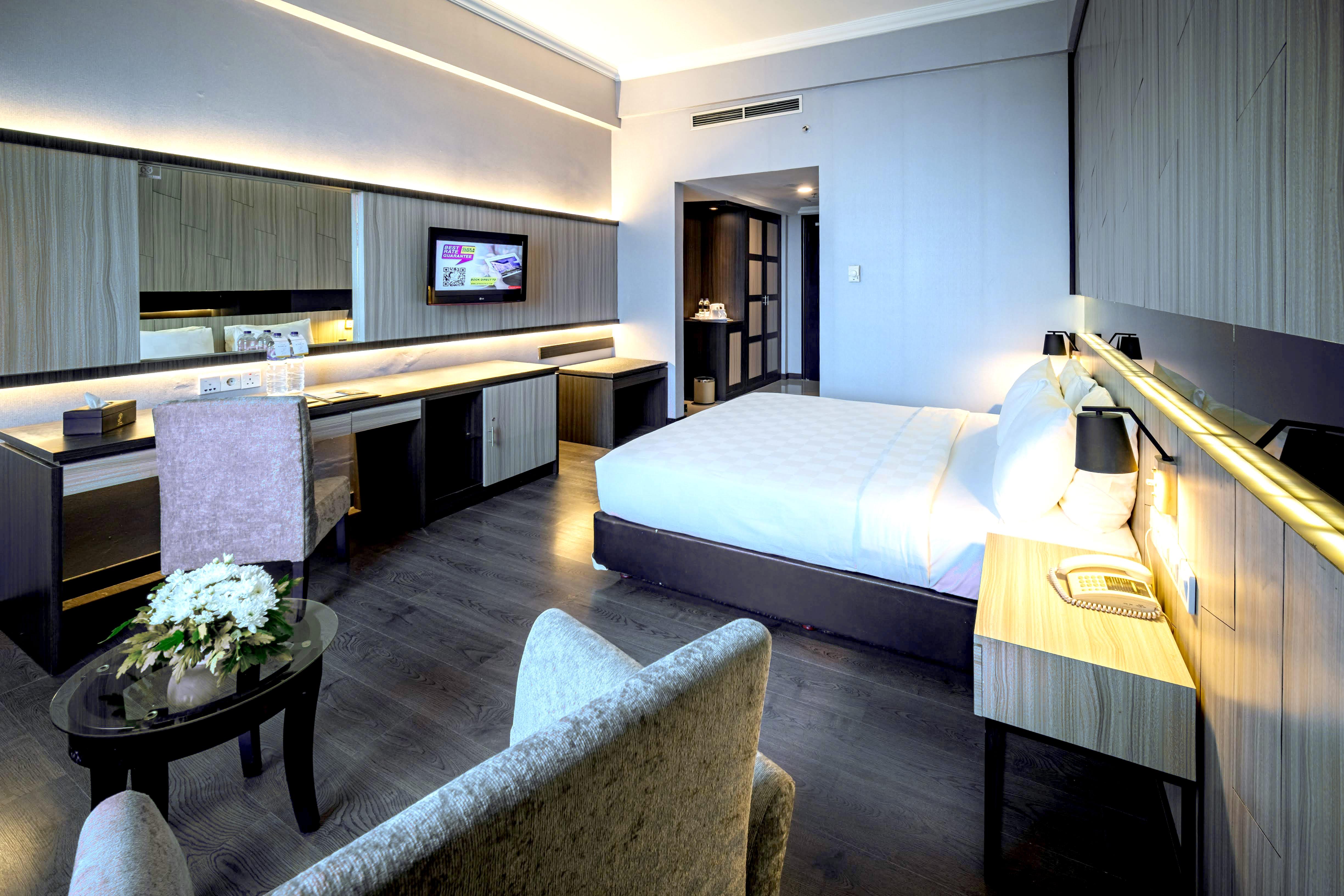 Grand Jatra Hotel Pekanbaru Zewnętrze zdjęcie