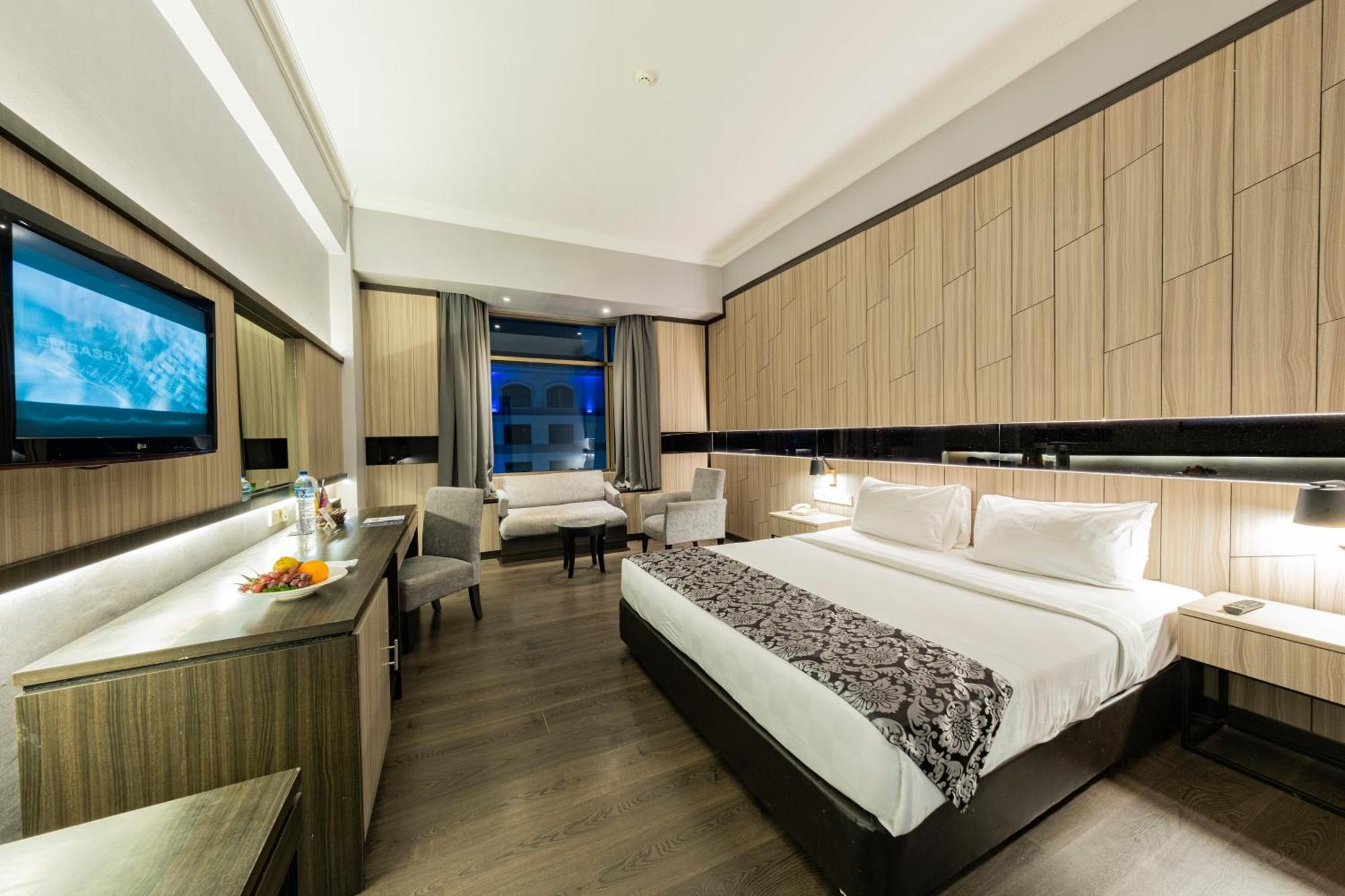Grand Jatra Hotel Pekanbaru Zewnętrze zdjęcie