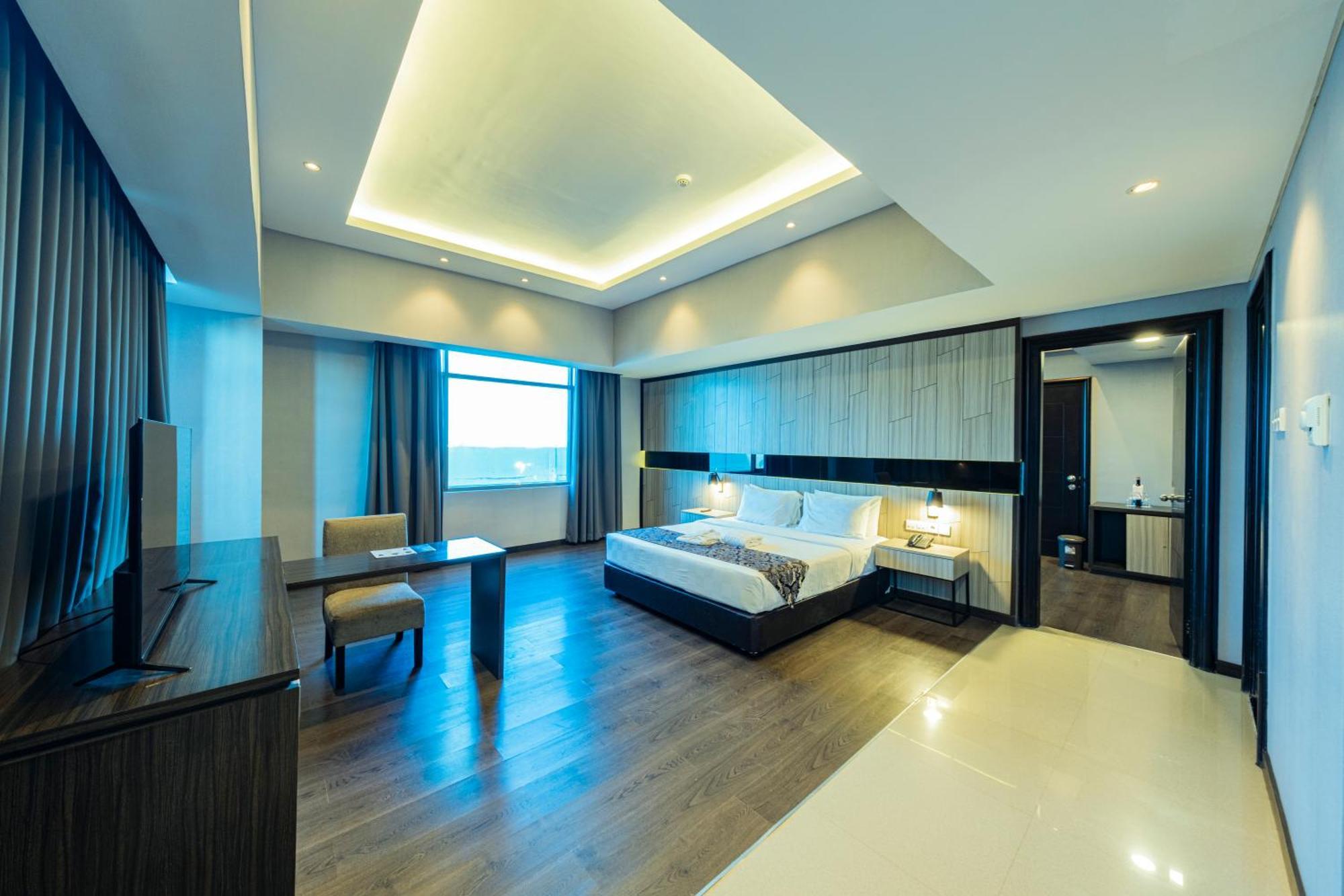 Grand Jatra Hotel Pekanbaru Zewnętrze zdjęcie