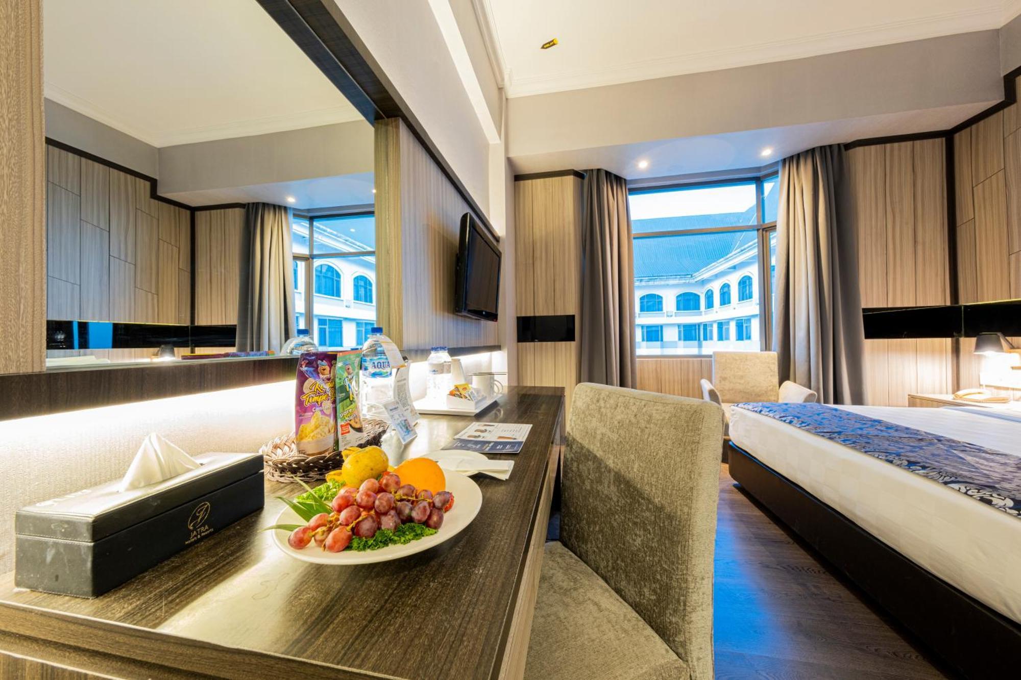 Grand Jatra Hotel Pekanbaru Zewnętrze zdjęcie