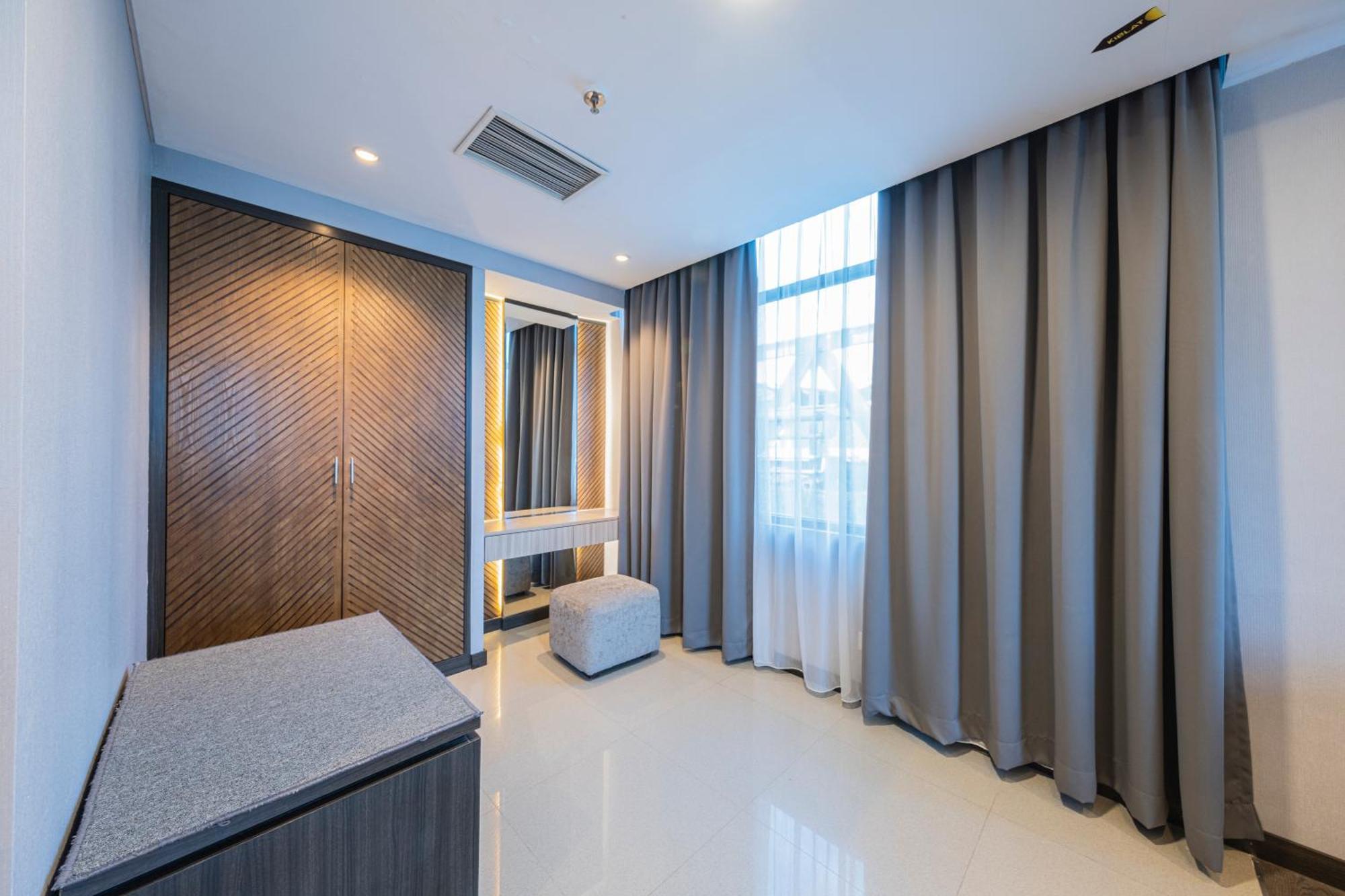Grand Jatra Hotel Pekanbaru Zewnętrze zdjęcie