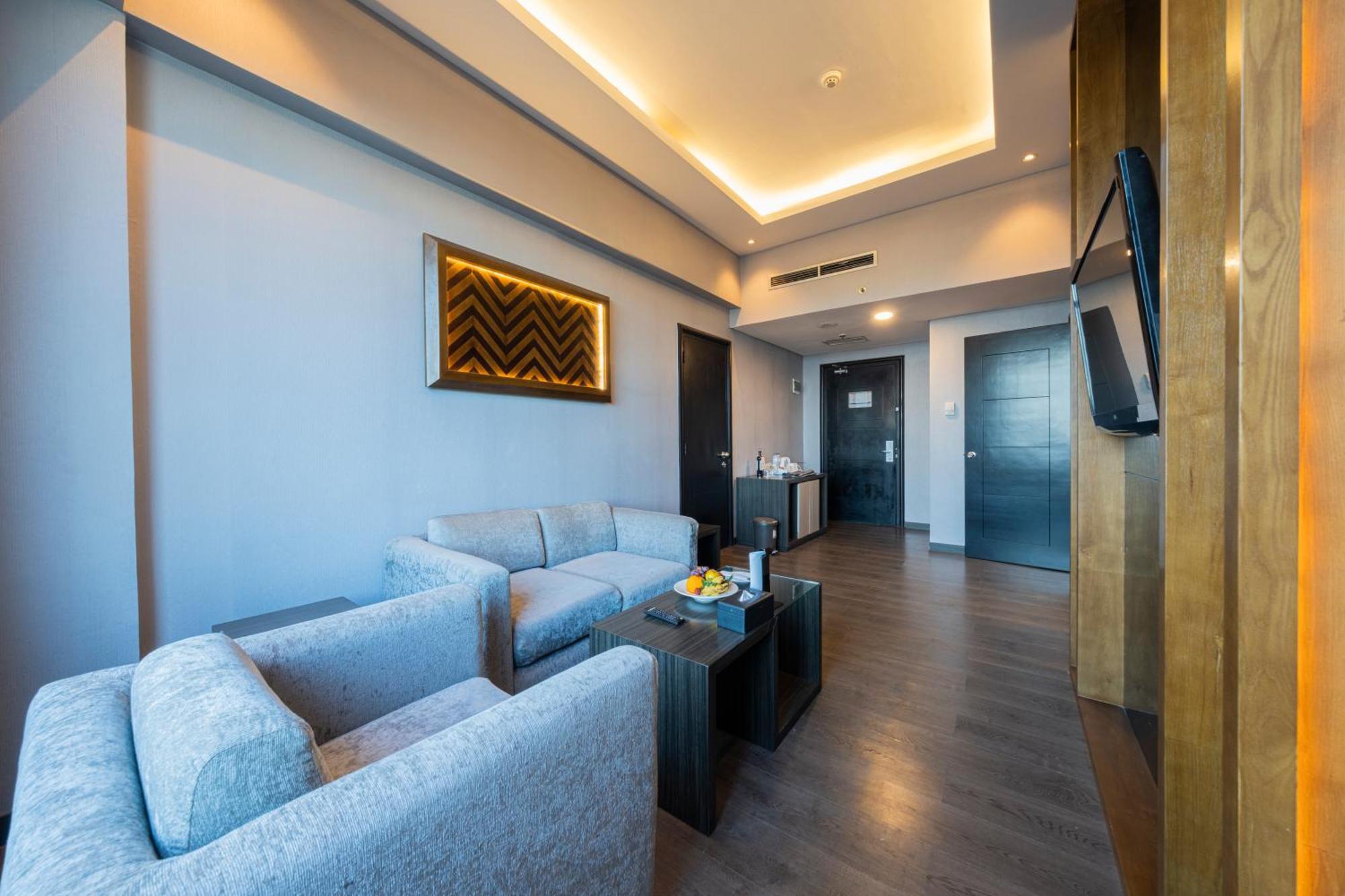Grand Jatra Hotel Pekanbaru Zewnętrze zdjęcie