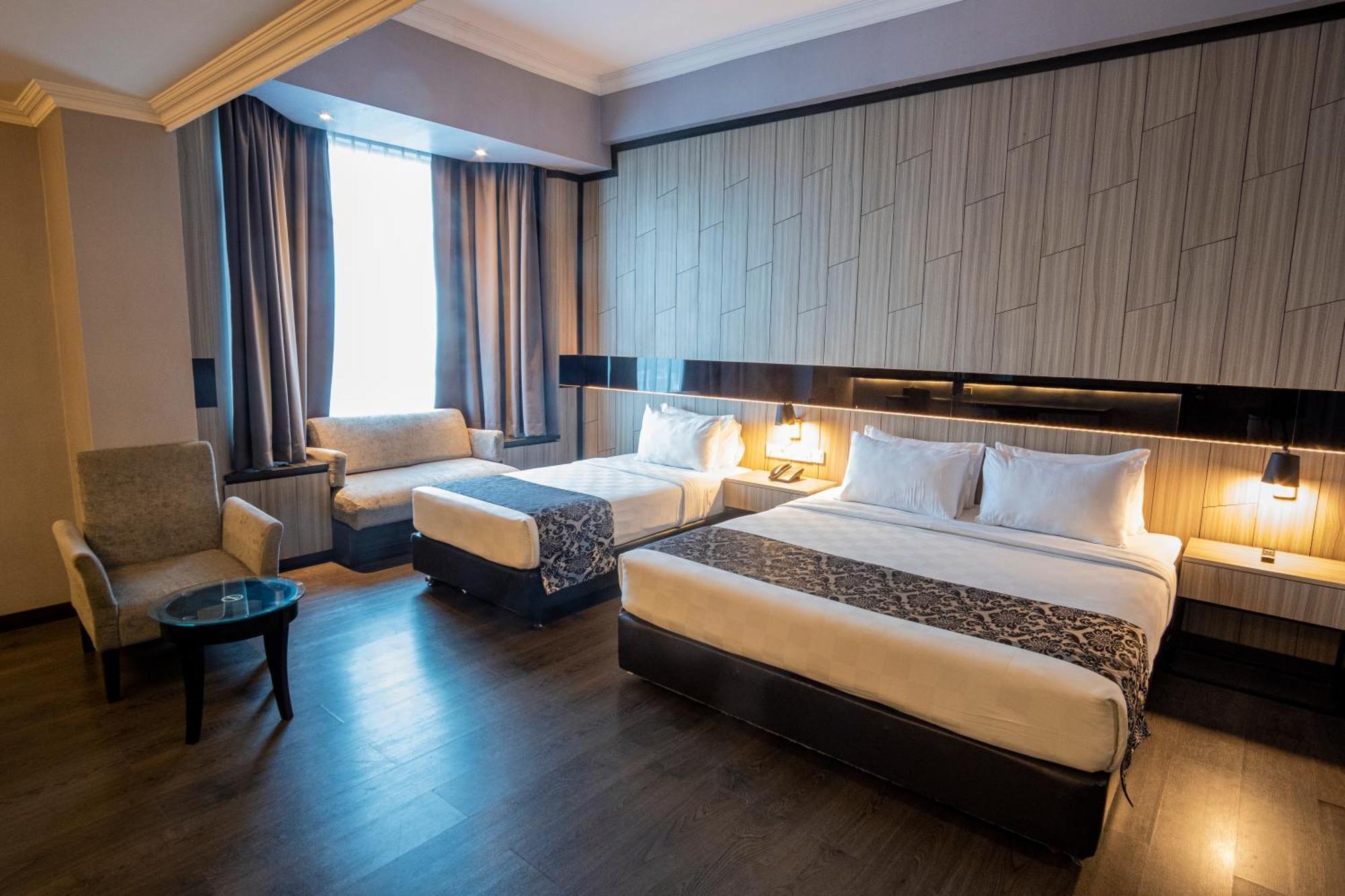 Grand Jatra Hotel Pekanbaru Zewnętrze zdjęcie